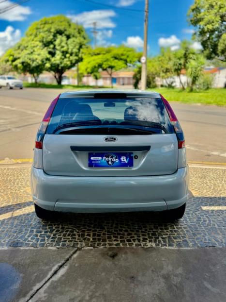 FORD Fiesta Hatch 1.0 4P FLEX, Foto 2