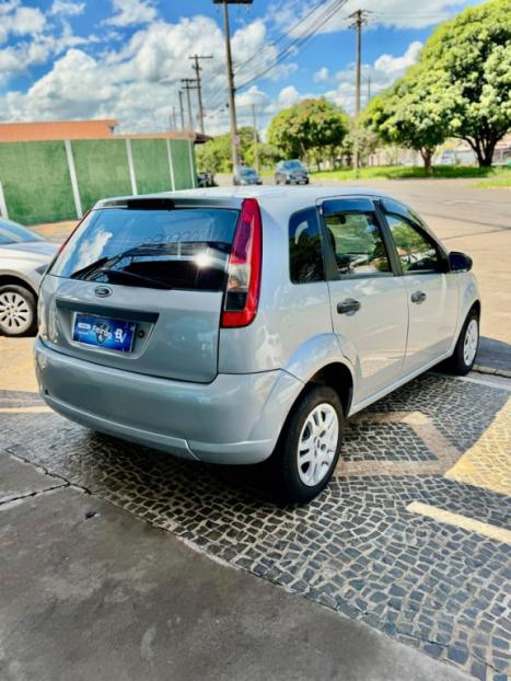 FORD Fiesta Hatch 1.0 4P FLEX, Foto 3