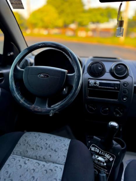 FORD Fiesta Hatch 1.0 4P, Foto 5