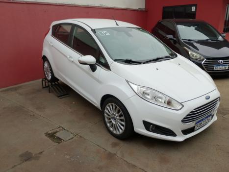 FORD Fiesta Hatch 1.6 16V 4P FLEX TITANIUM POWERSHIFT AUTOM�TICO, Foto 2