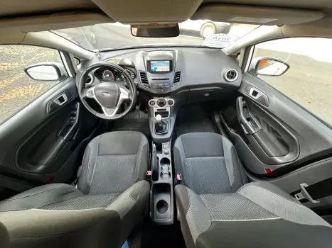 FORD Fiesta Hatch 1.6 16V 4P SEL FLEX, Foto 8