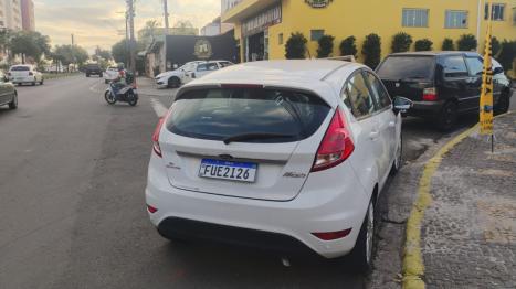FORD Fiesta Hatch 1.6 16V 4P FLEX TITANIUM POWERSHIFT AUTOM�TICO, Foto 1
