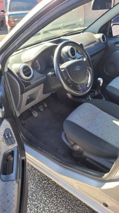 FORD Fiesta Hatch 1.6 4P CLASS FLEX, Foto 4