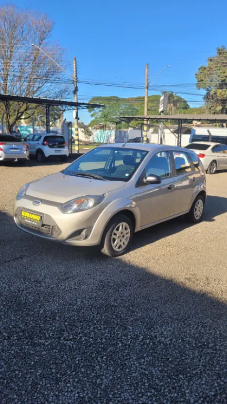 FORD Fiesta Hatch 1.6 4P FLEX, Foto 2