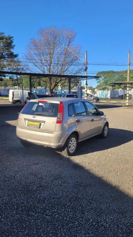FORD Fiesta Hatch 1.6 4P FLEX, Foto 9