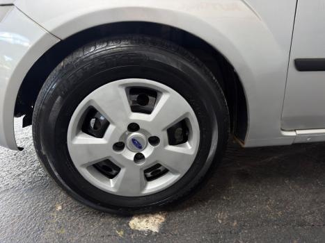 FORD Fiesta Sedan 1.6 4P FLEX, Foto 4