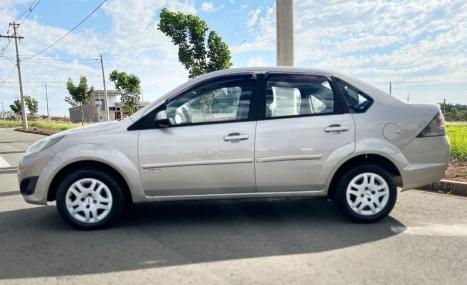 FORD Fiesta Sedan 1.6 4P CLASS FLEX, Foto 2