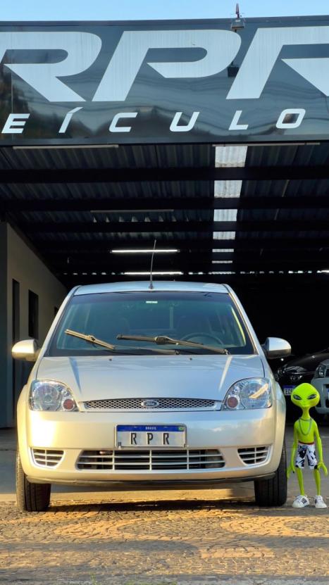 FORD Fiesta Sedan 1.6 4P FLEX, Foto 1