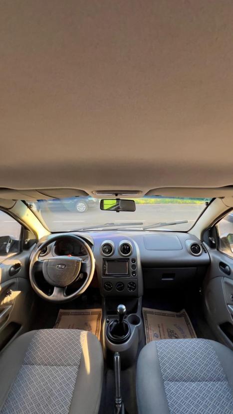 FORD Fiesta Sedan 1.6 4P FLEX, Foto 10