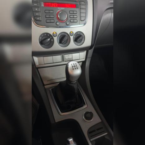 FORD Focus Hatch 1.6 4P, Foto 11