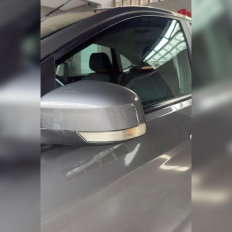 FORD Focus Hatch 1.6 4P, Foto 14