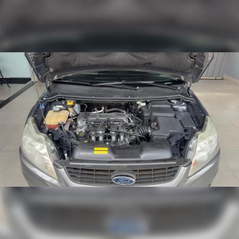 FORD Focus Hatch 1.6 4P, Foto 15