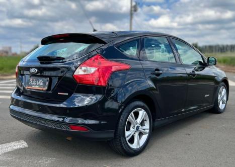 FORD Focus Hatch 1.6 16V 4P SE FLEX, Foto 4