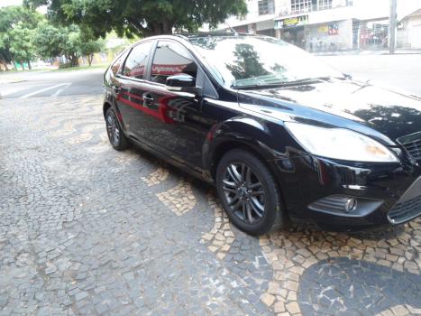 FORD Focus Hatch 2.0 16V 4P GHIA AUTOMTICO, Foto 2