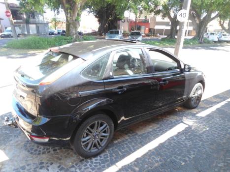 FORD Focus Hatch 2.0 16V 4P GHIA AUTOM�TICO, Foto 4
