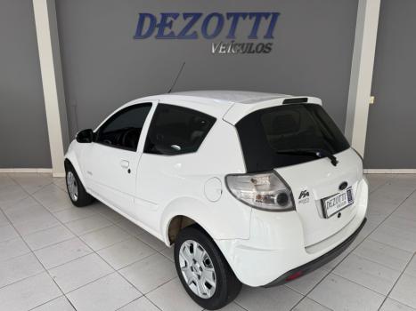 FORD Ka Hatch 1.0 FLEX, Foto 2