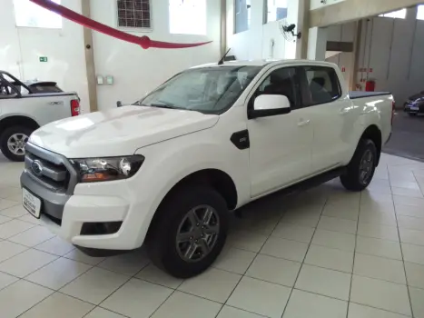 FORD Ranger 2.2 16V XLS DIESEL CABINE DUPLA AUTOMTICO, Foto 3