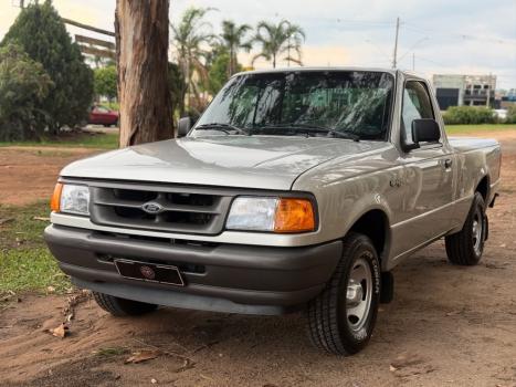 FORD Ranger 4.0 V6 12V XL CABINE SIMPLES, Foto 2 FORD Ranger 4.0 V6 12V XL CABINE SIMPLES, Foto 2