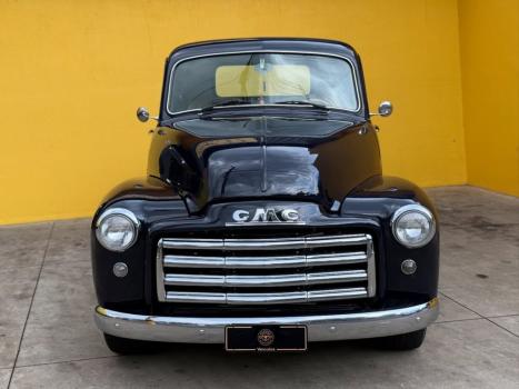 GMC 3500 HD 4.2, Foto 2