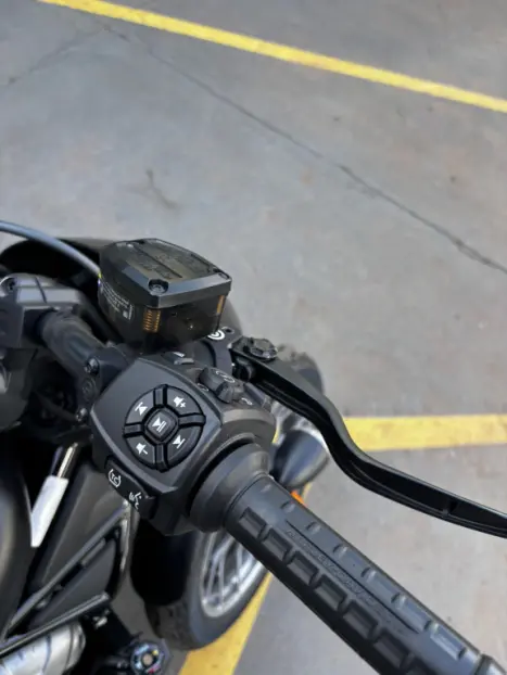 HARLEY DAVIDSON Nightser Special , Foto 4 HARLEY DAVIDSON Nightser Special , Foto 4