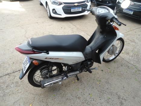 HONDA Biz 100 ES, Foto 3