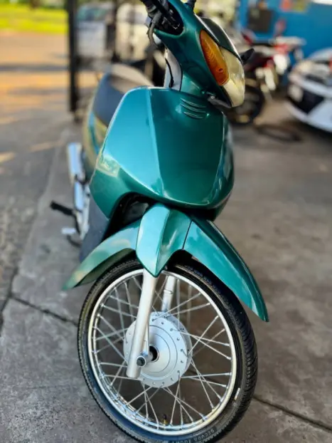 HONDA Biz 100 ES, Foto 3