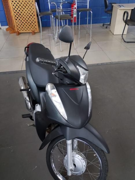 HONDA Biz 125 ES, Foto 2