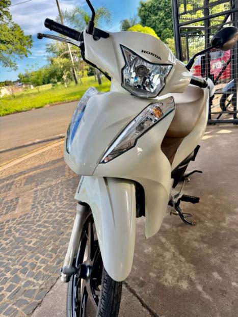 HONDA Biz 125 EX, Foto 2