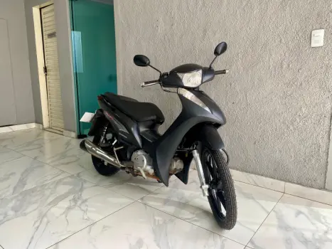 HONDA Biz 125 EX, Foto 3