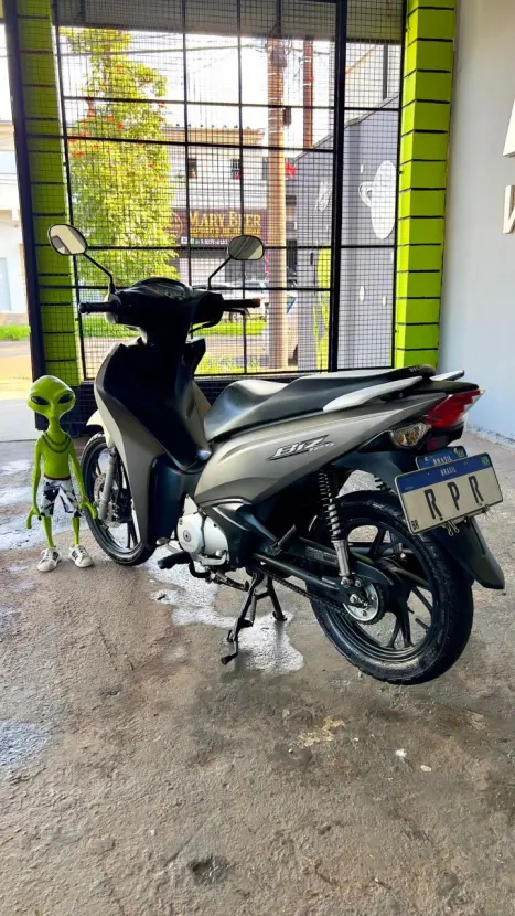 HONDA Biz 125 FLEX, Foto 3