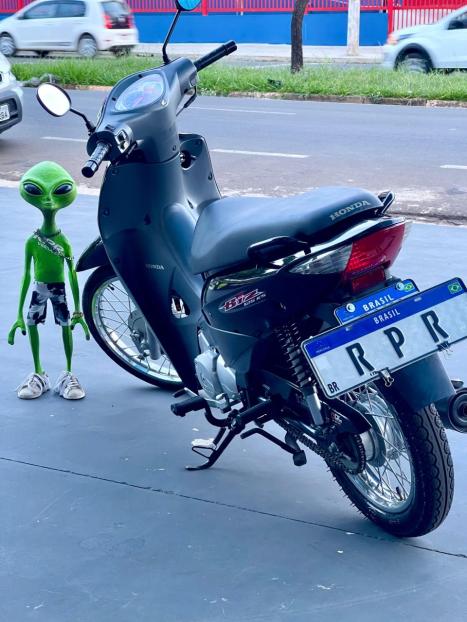 HONDA Biz 125 KS, Foto 7