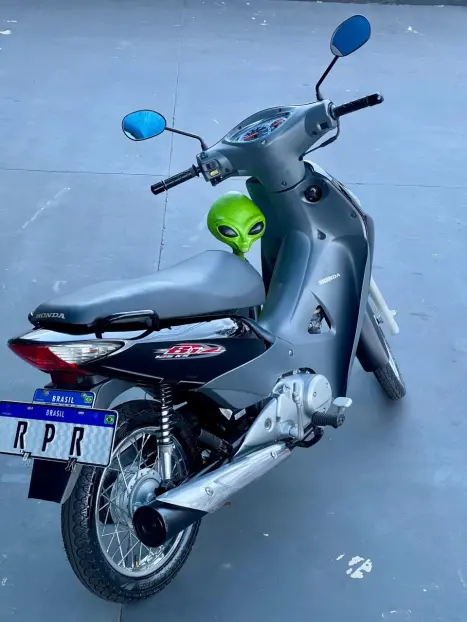 HONDA Biz 125 KS, Foto 8