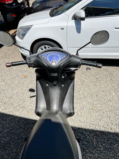 HONDA Biz 125 KS, Foto 5