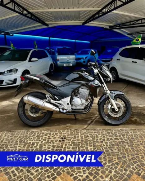 HONDA CB 300 R STD, Foto 1