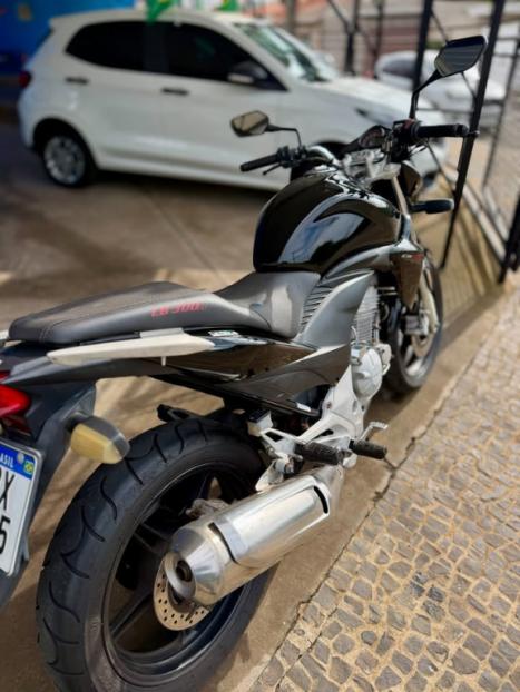 HONDA CB 300 R STD, Foto 6