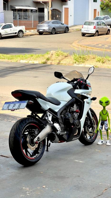 HONDA CBR 650 F , Foto 4