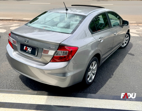 HONDA Civic 1.8 16V 4P FLEX EXS AUTOM�TICO, Foto 12