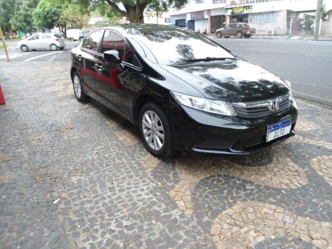 HONDA Civic 1.8 16V 4P FLEX LXS AUTOM�TICO, Foto 2
