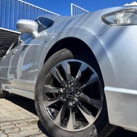 HONDA Civic 1.8 16V 4P LXS, Foto 5