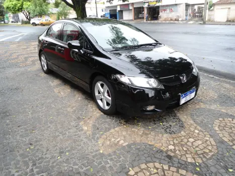 HONDA Civic 1.8 16V 4P FLEX LXS, Foto 2