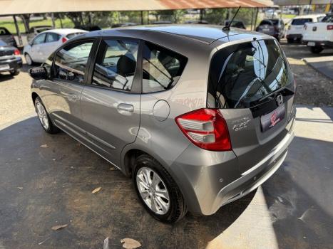 HONDA Fit 1.4 16V 4P LX FLEX, Foto 5 HONDA Fit 1.4 16V 4P LX FLEX, Foto 5