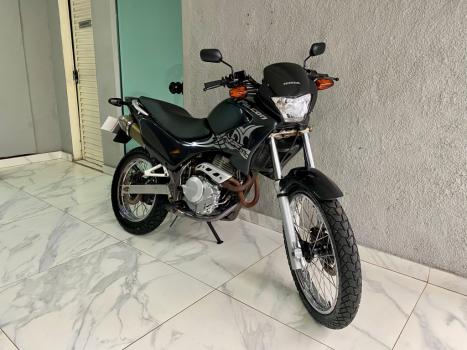 HONDA NX Falcon 400, Foto 3
