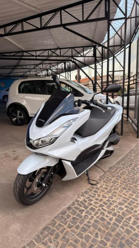 HONDA PCX 160 CBS, Foto 2