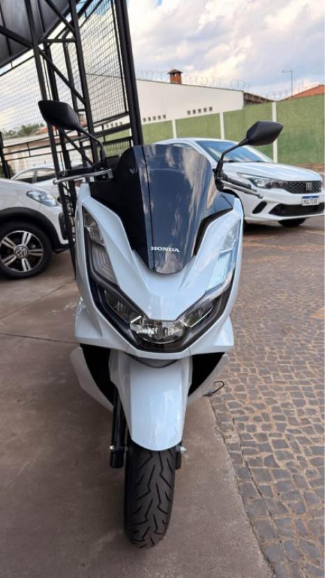 HONDA PCX 160 CBS, Foto 3