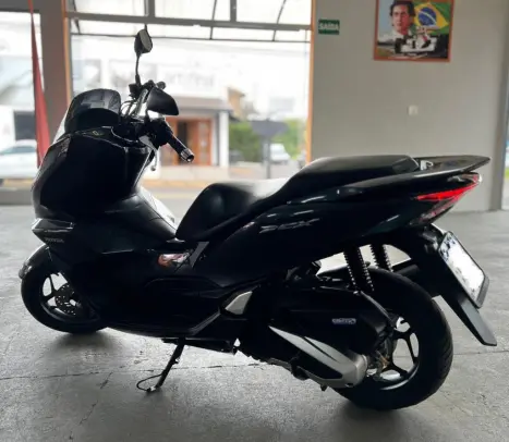 HONDA PCX 160 DLX ABS, Foto 2