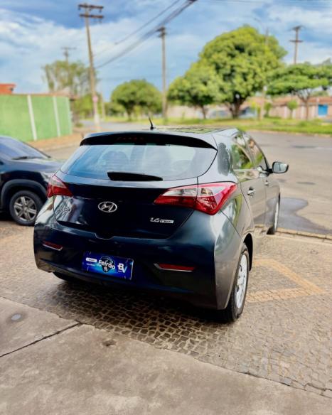 HYUNDAI HB 20 Hatch 1.6 16V 4P FLEX COMFORT PLUS, Foto 10