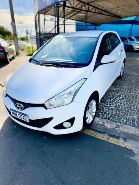 HYUNDAI HB 20 Hatch 1.6 16V 4P FLEX COMFORT PREMIUM, Foto 3