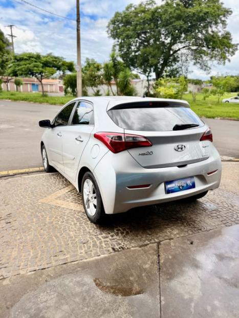 HYUNDAI HB 20 Hatch 1.6 16V 4P PREMIUM FLEX AUTOM�TICO, Foto 3