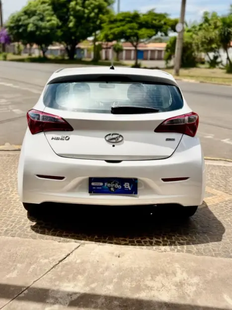 HYUNDAI HB 20 Hatch 1.0 12V 4P FLEX COMFORT, Foto 2