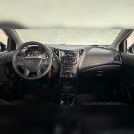 HYUNDAI HB 20 Hatch 1.6 16V 4P FLEX COMFORT PLUS AUTOM�TICO, Foto 9